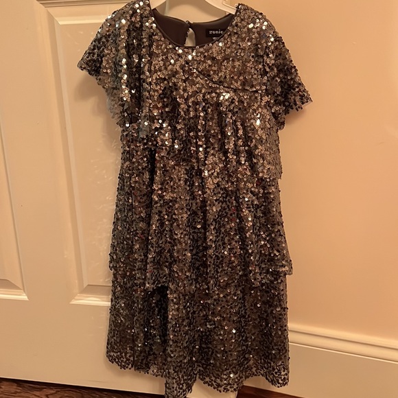Zunie Sequin Dress - Picture 5 of 5